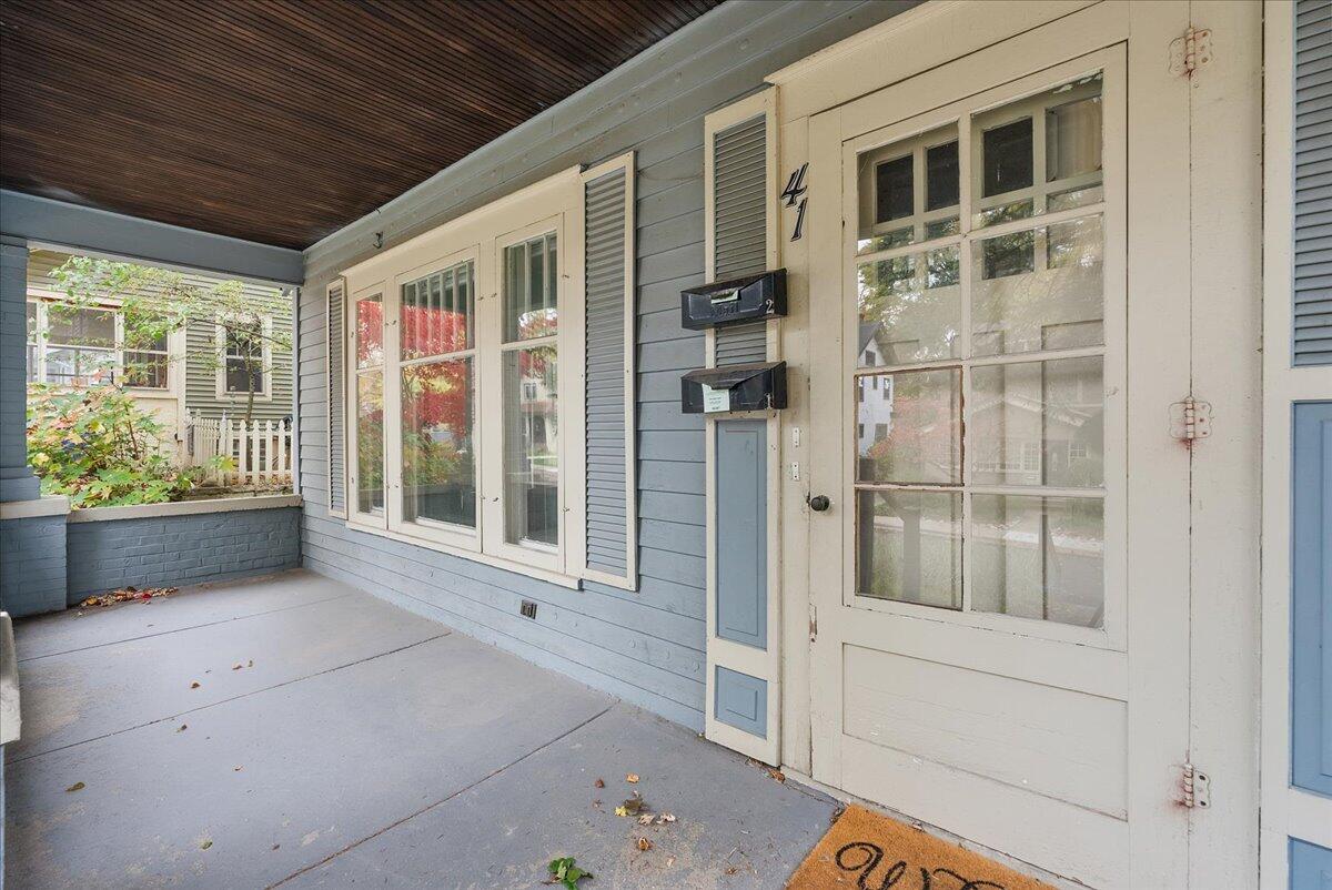 41 Benjamin Avenue SE