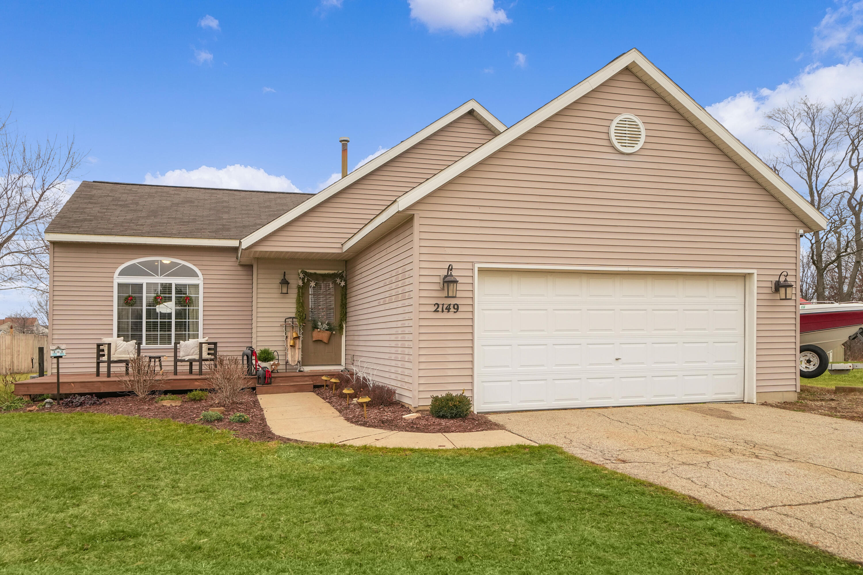 2149 Antler Court NE