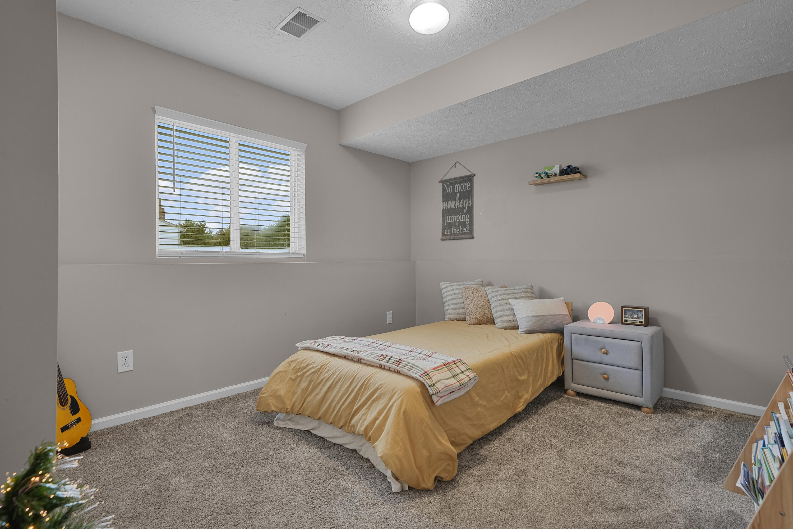 2149 Antler Court NE