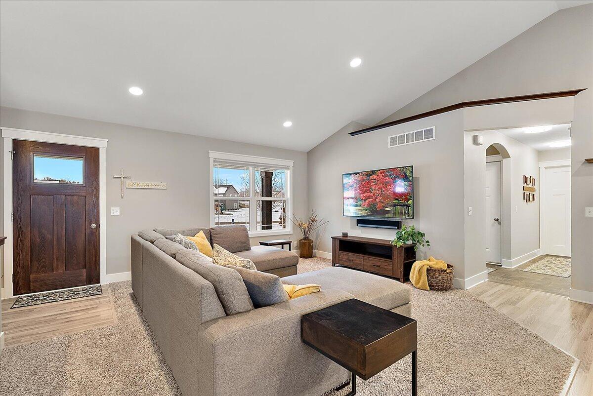 3477 Oakland Hills Court