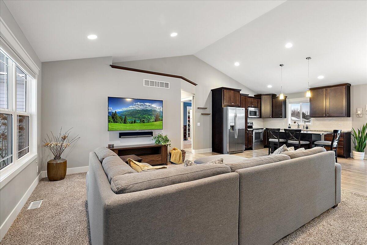 3477 Oakland Hills Court