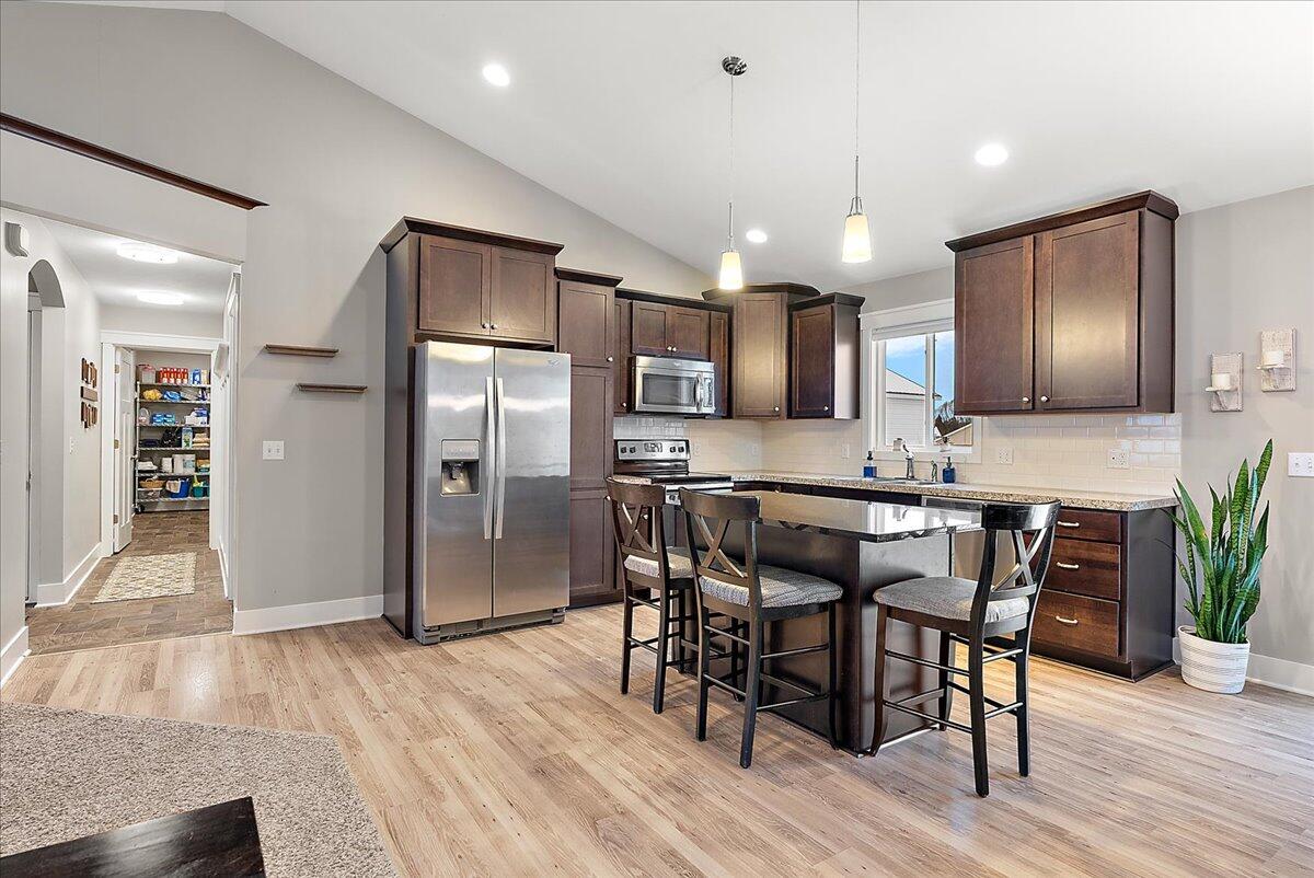 3477 Oakland Hills Court