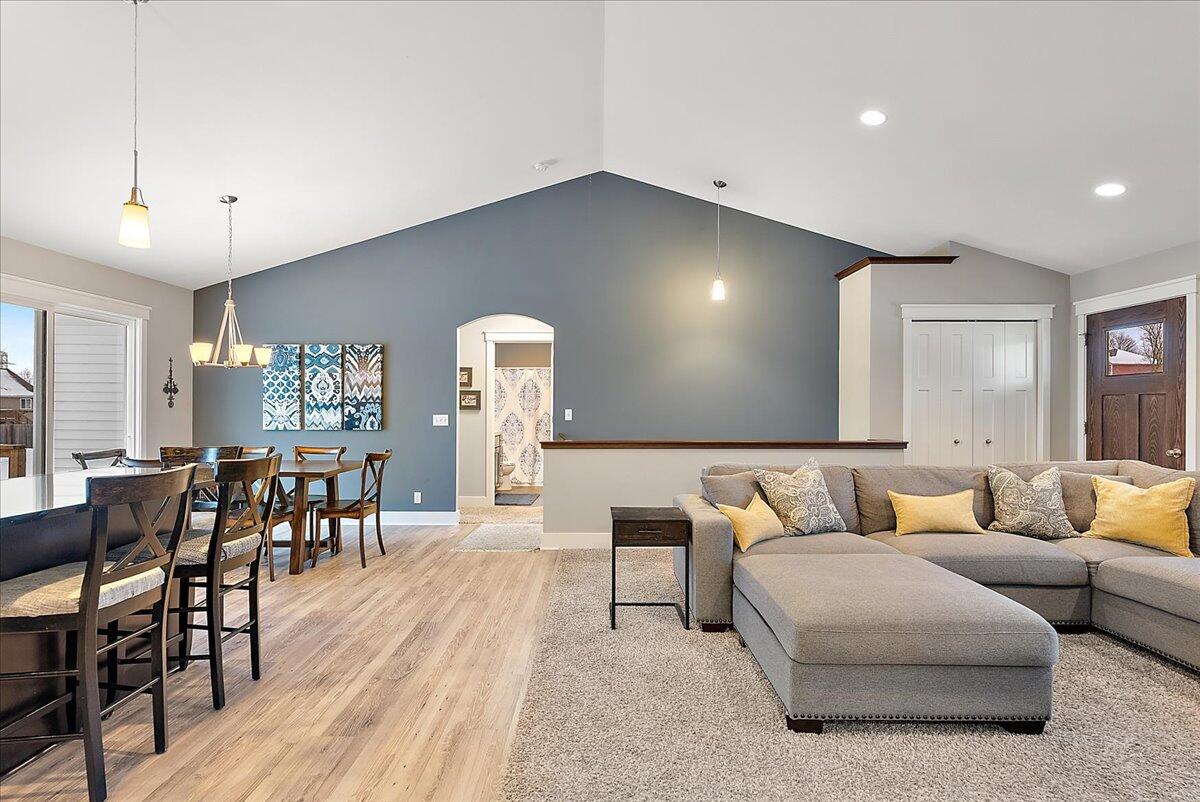 3477 Oakland Hills Court