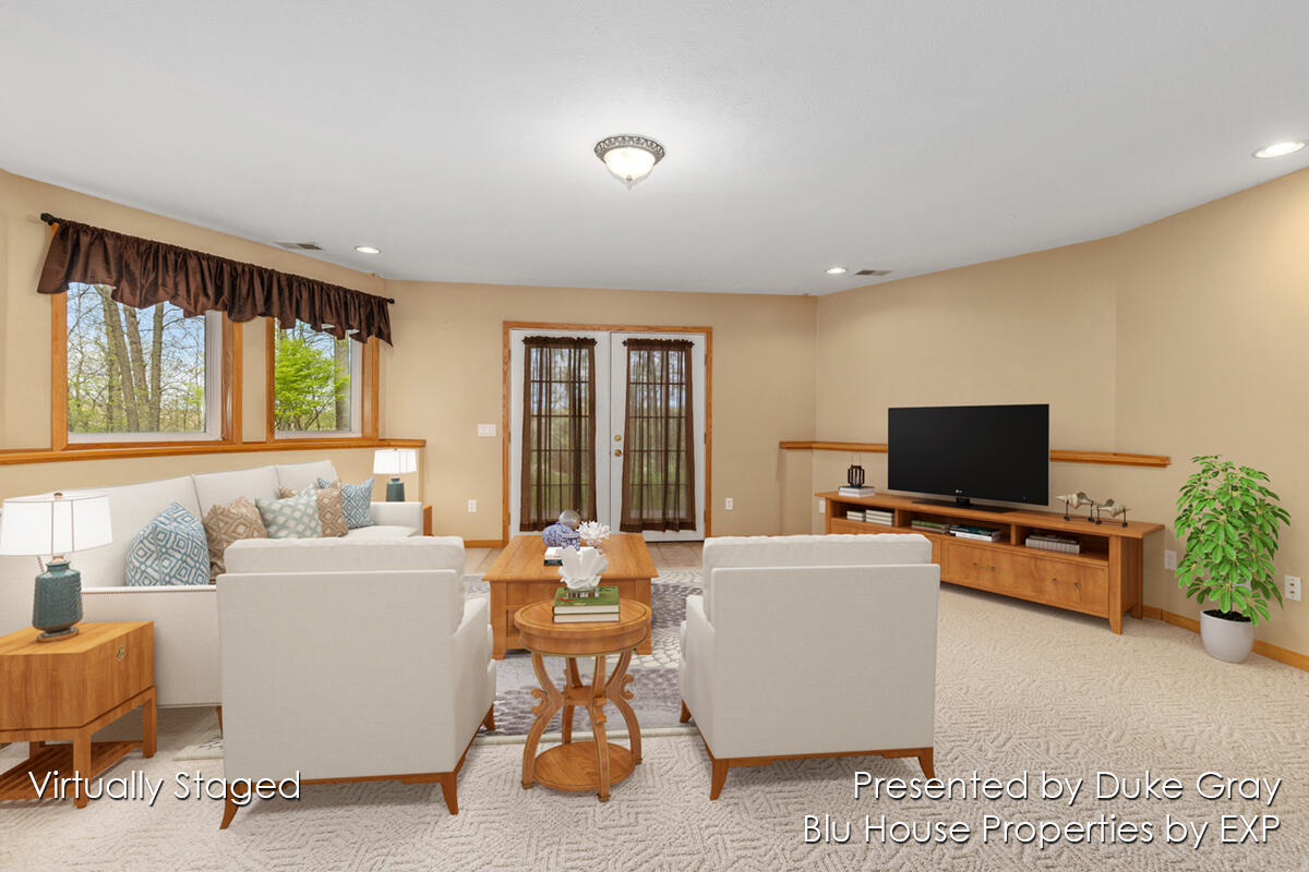 2739 N Marble Road