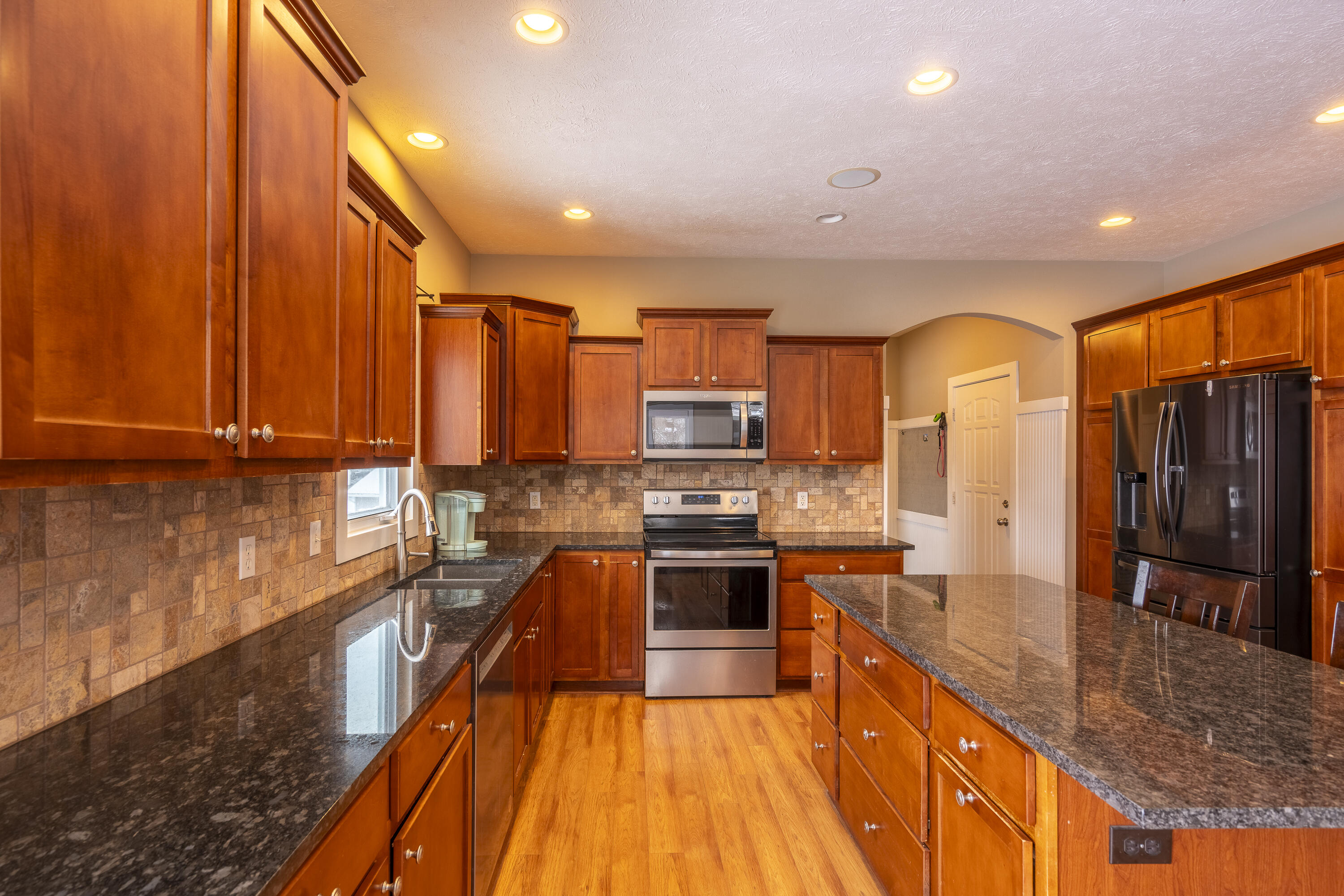 3865 Jasper Court