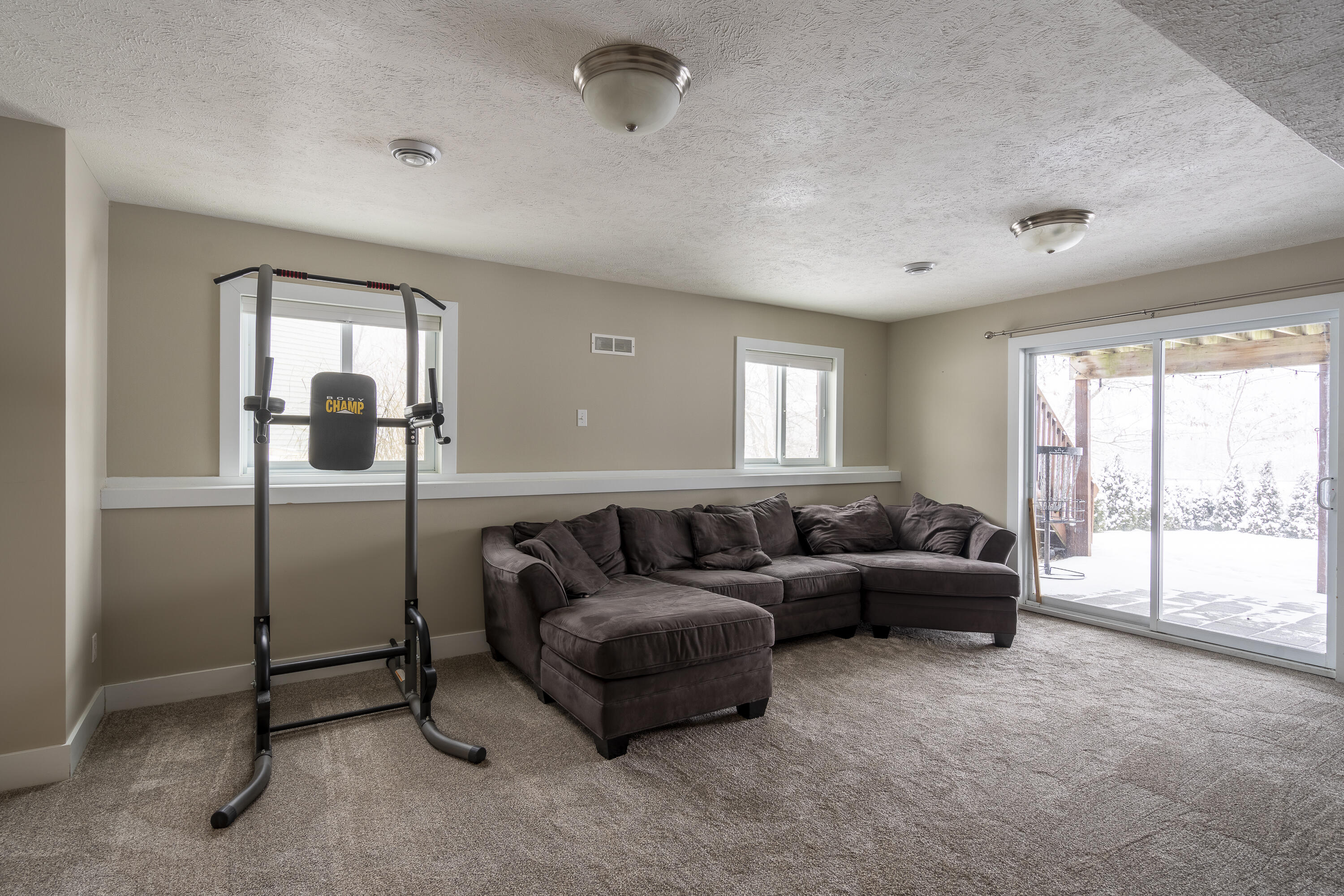 3865 Jasper Court