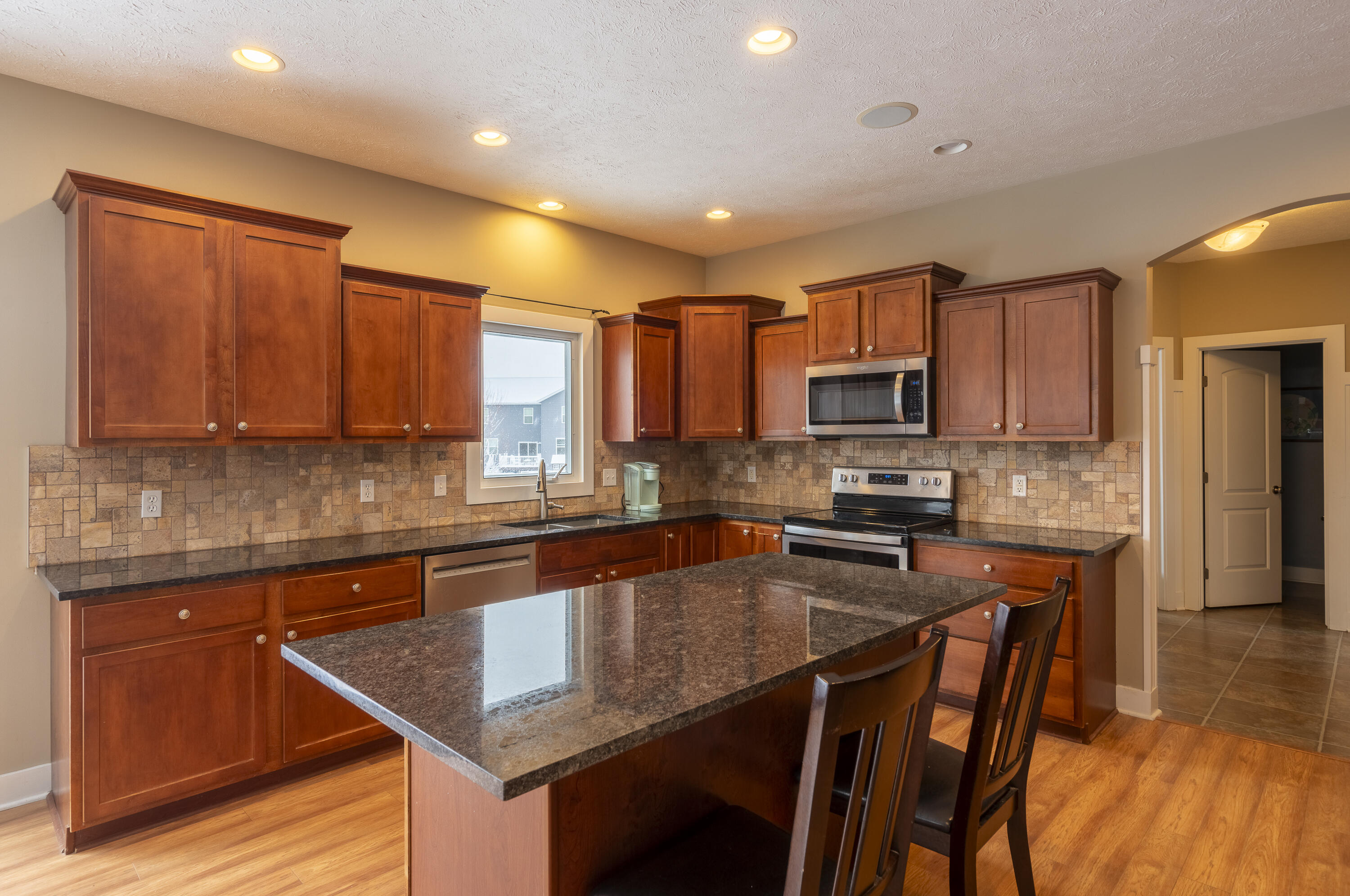 3865 Jasper Court