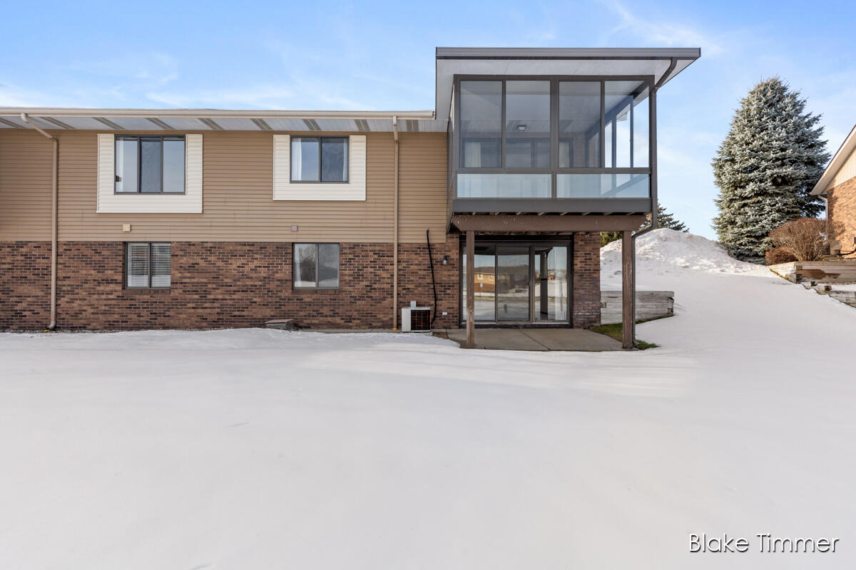 6652 Waterbury Lane