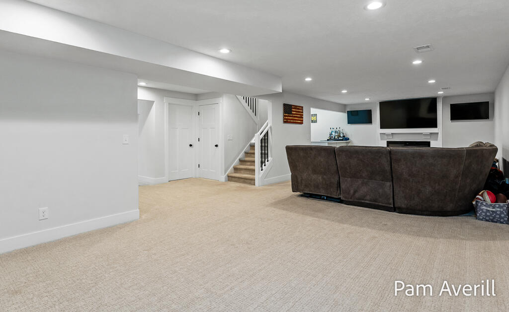 2519 Hickorynut Trail