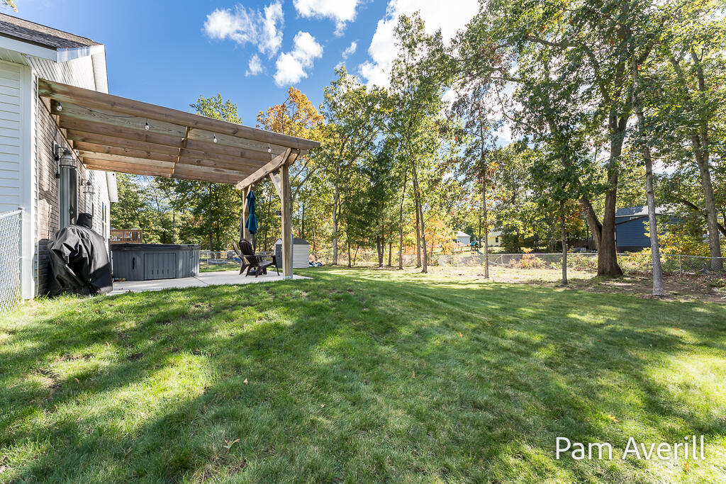 2519 Hickorynut Trail