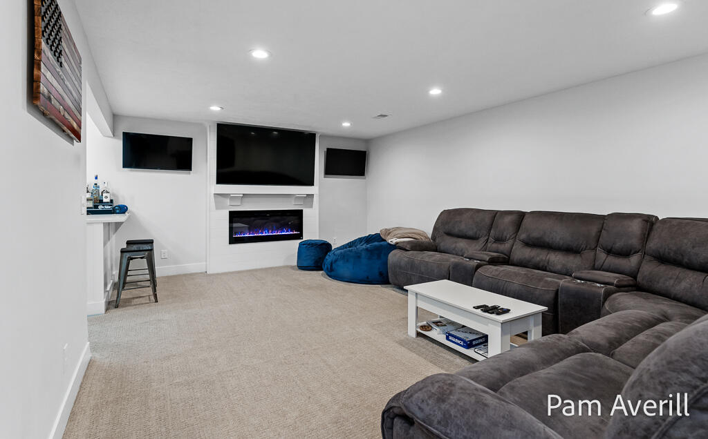 2519 Hickorynut Trail