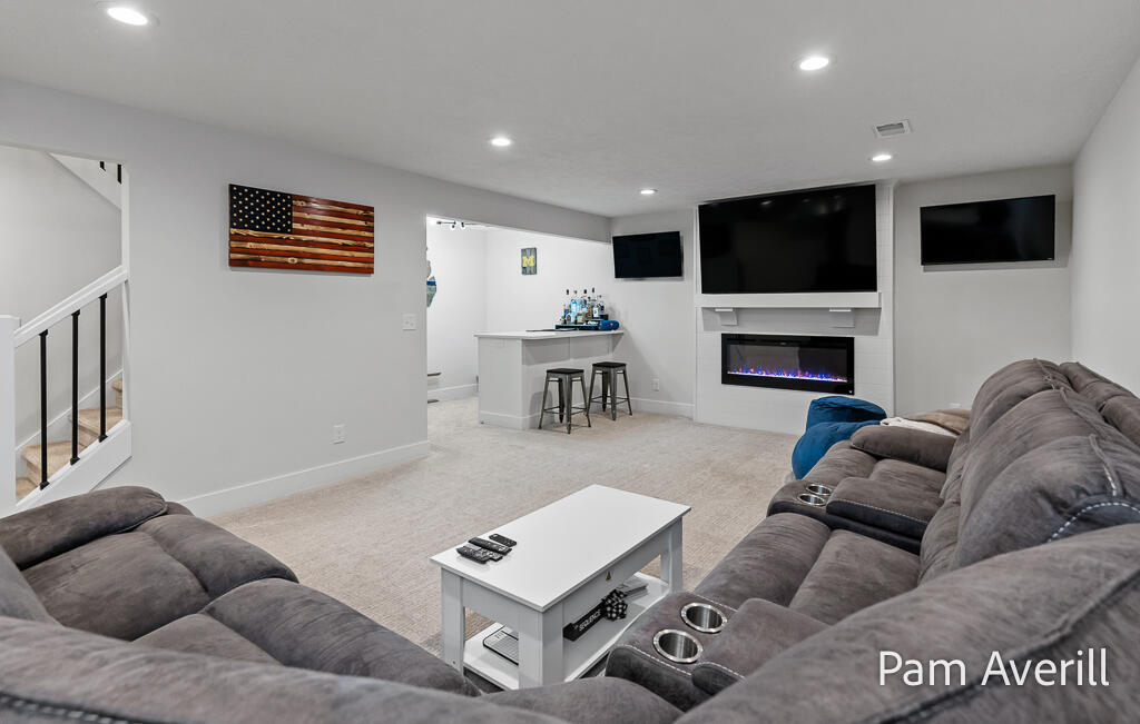2519 Hickorynut Trail