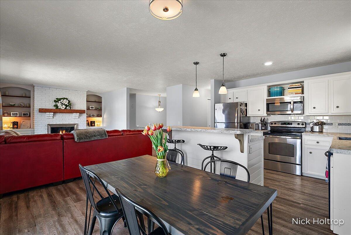 2531 Olde Farm Drive