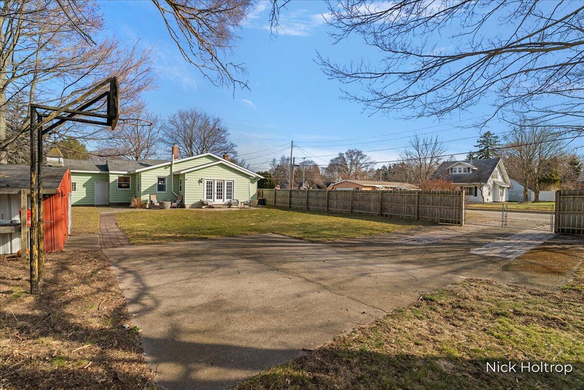 3402 Prairie Street SW