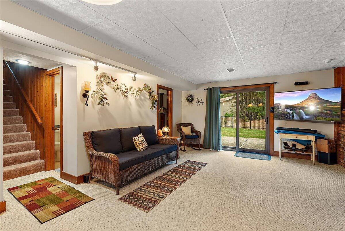 16621 Evergreen Hills Drive