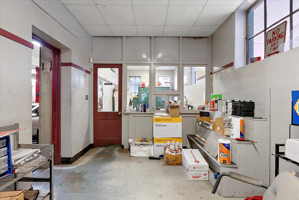 935 & 939 Fulton Street E