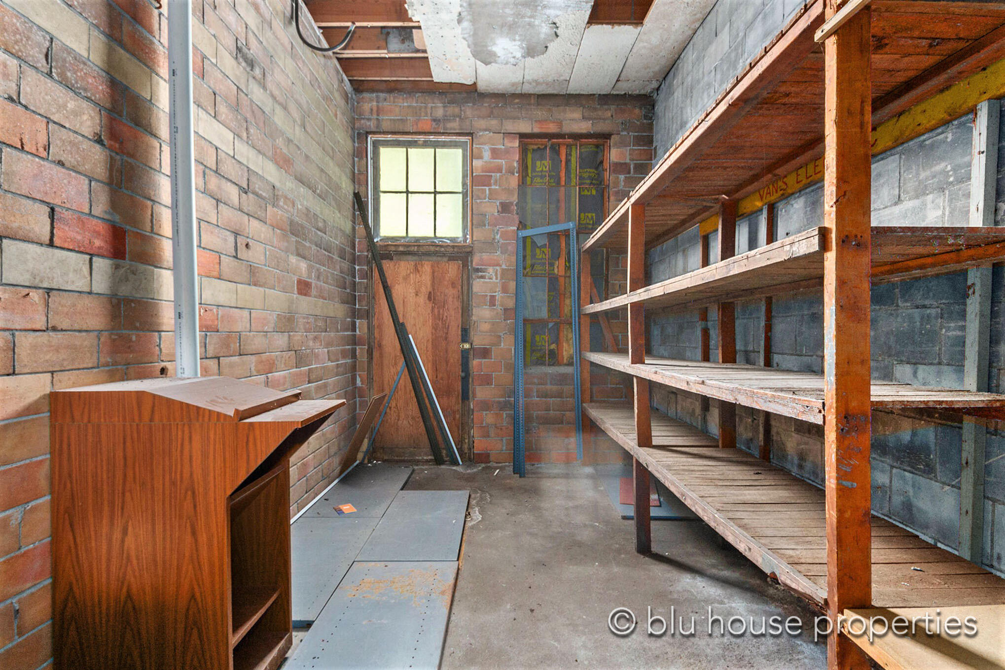 935 & 939 Fulton Street E
