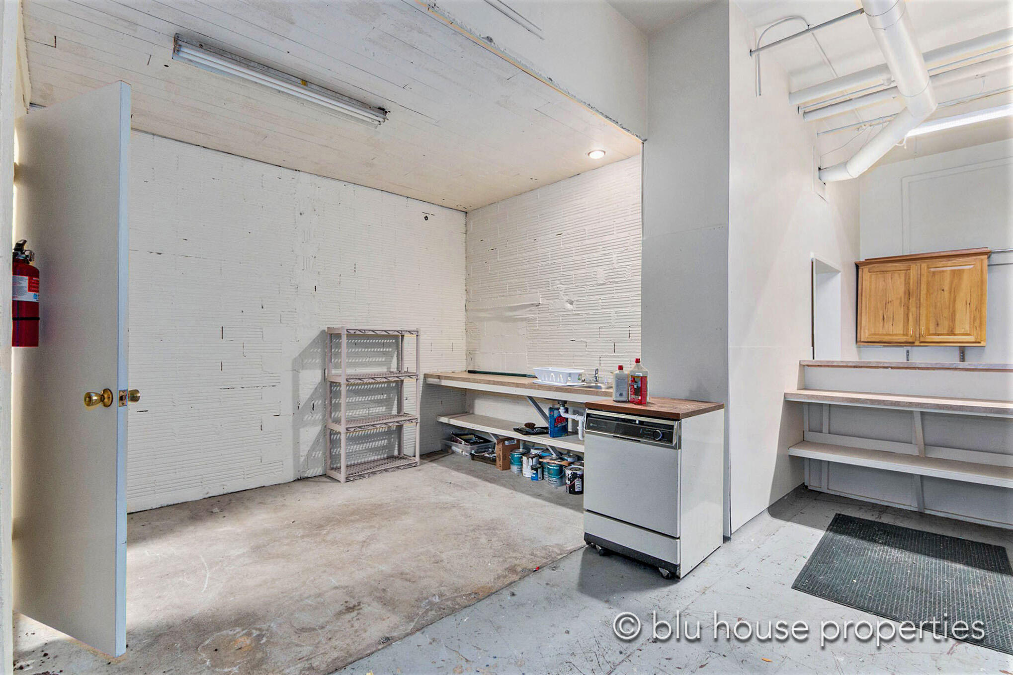 935 & 939 Fulton Street E