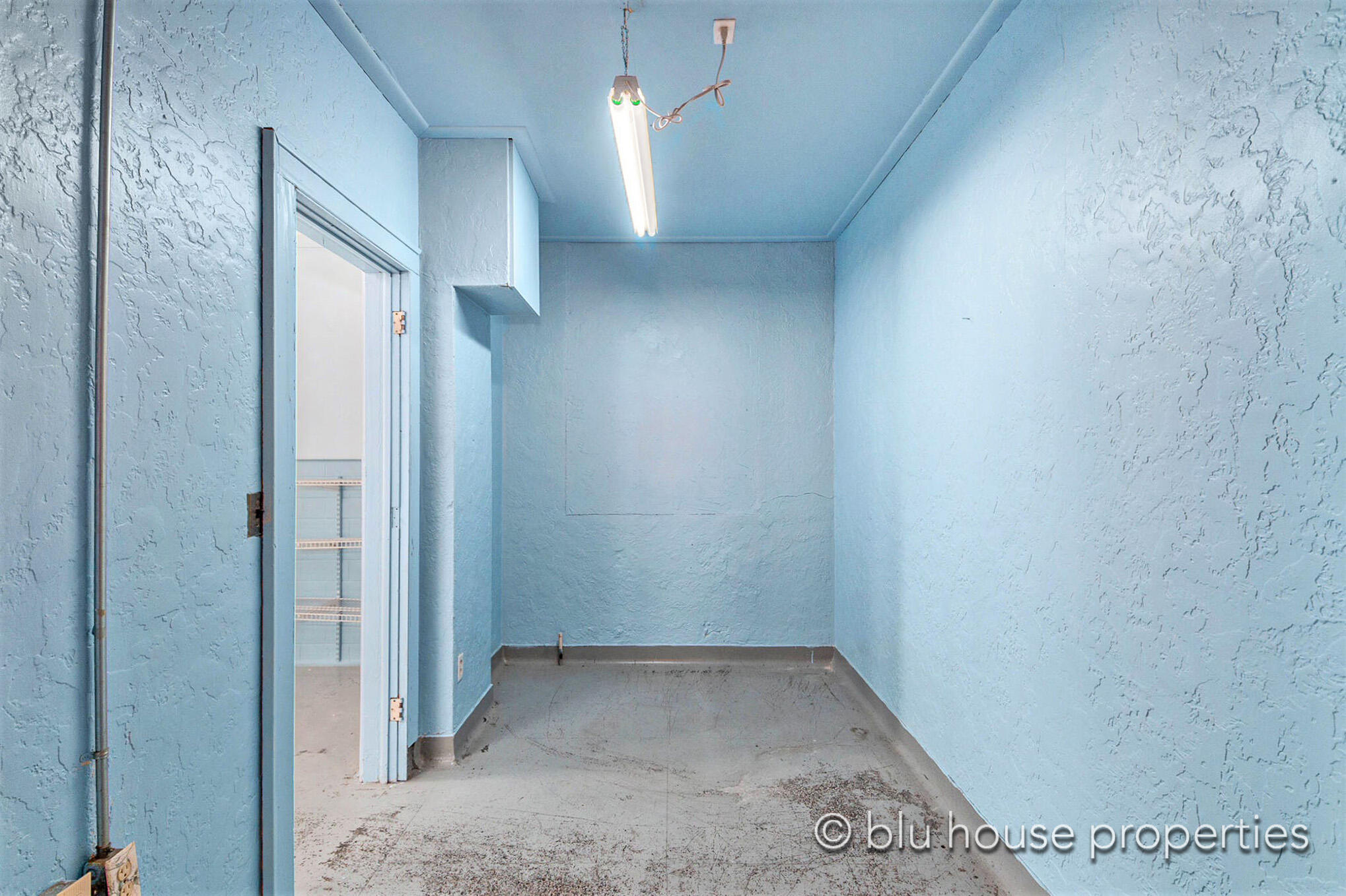 935 & 939 Fulton Street E