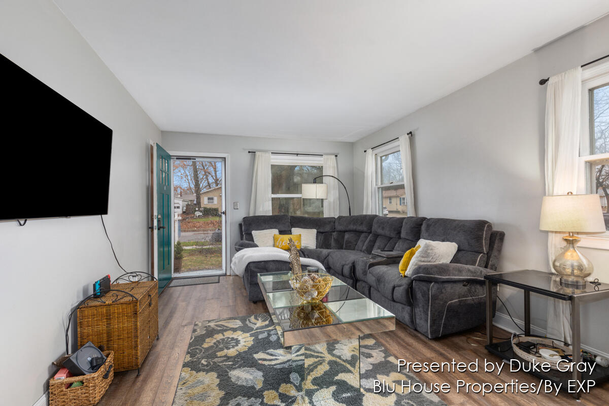 3813 Michael Avenue SW