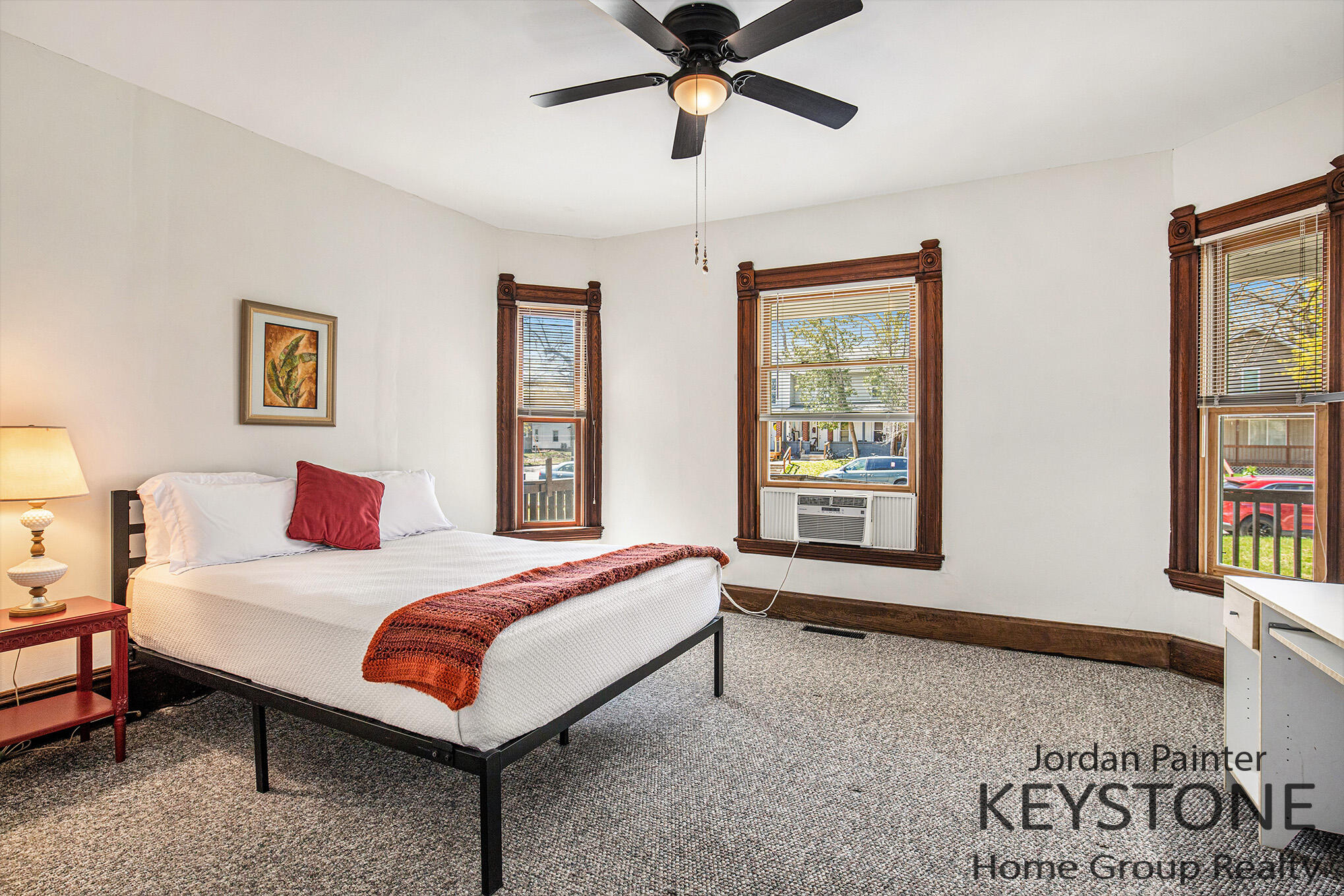 50 Gold Avenue SW