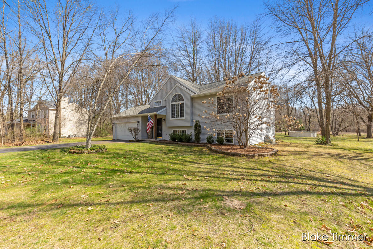 145 Timmer Drive NE