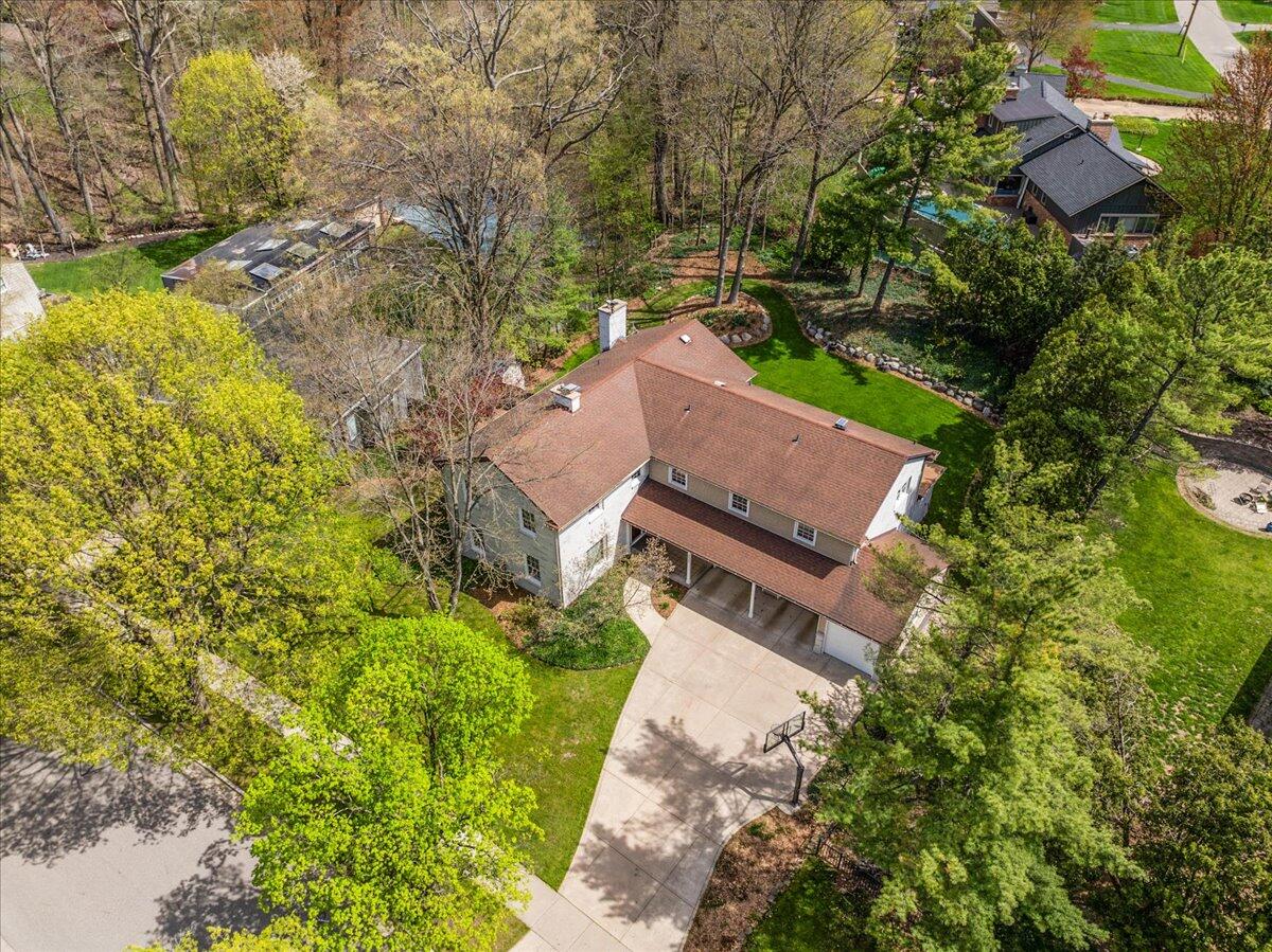 2320 Shawnee Drive SE