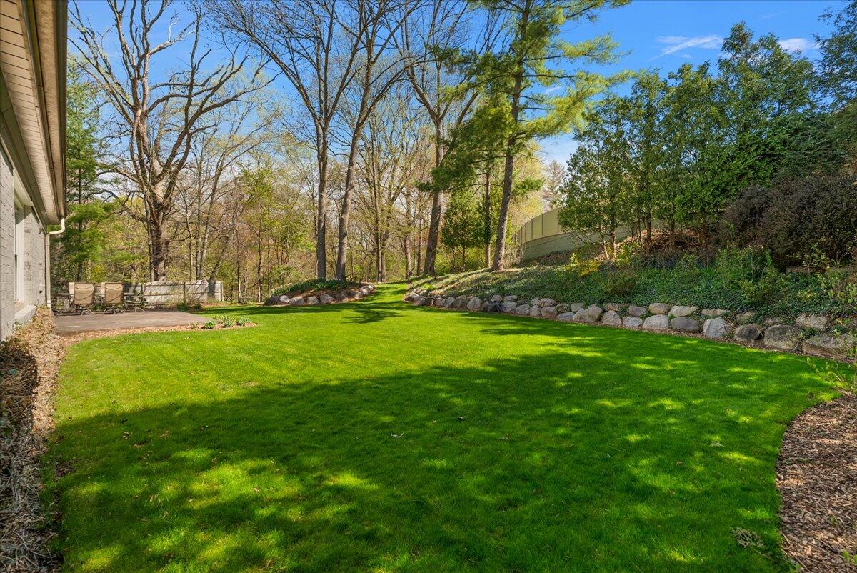 2320 Shawnee Drive SE