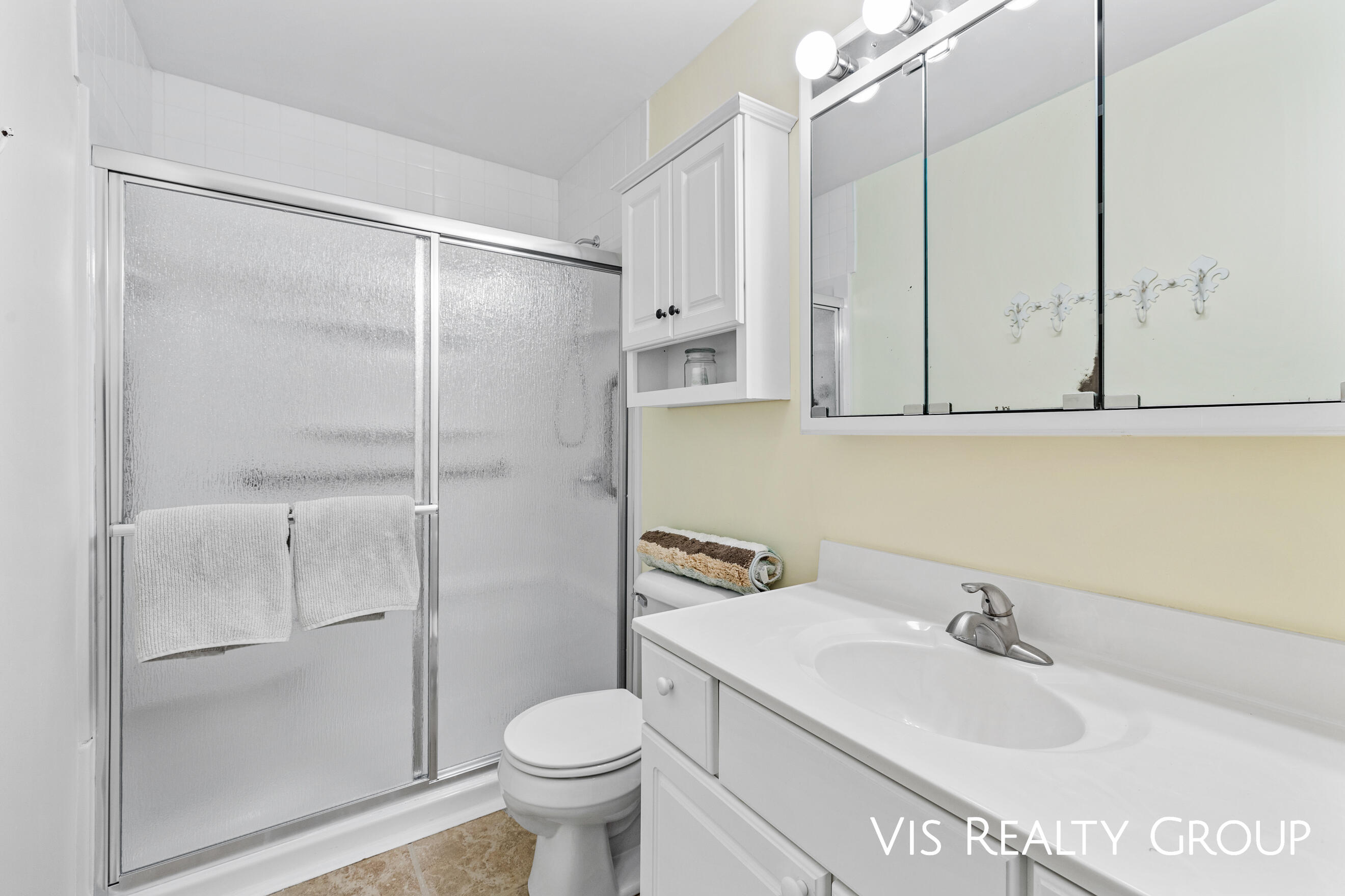 17784 Mohawk Drive