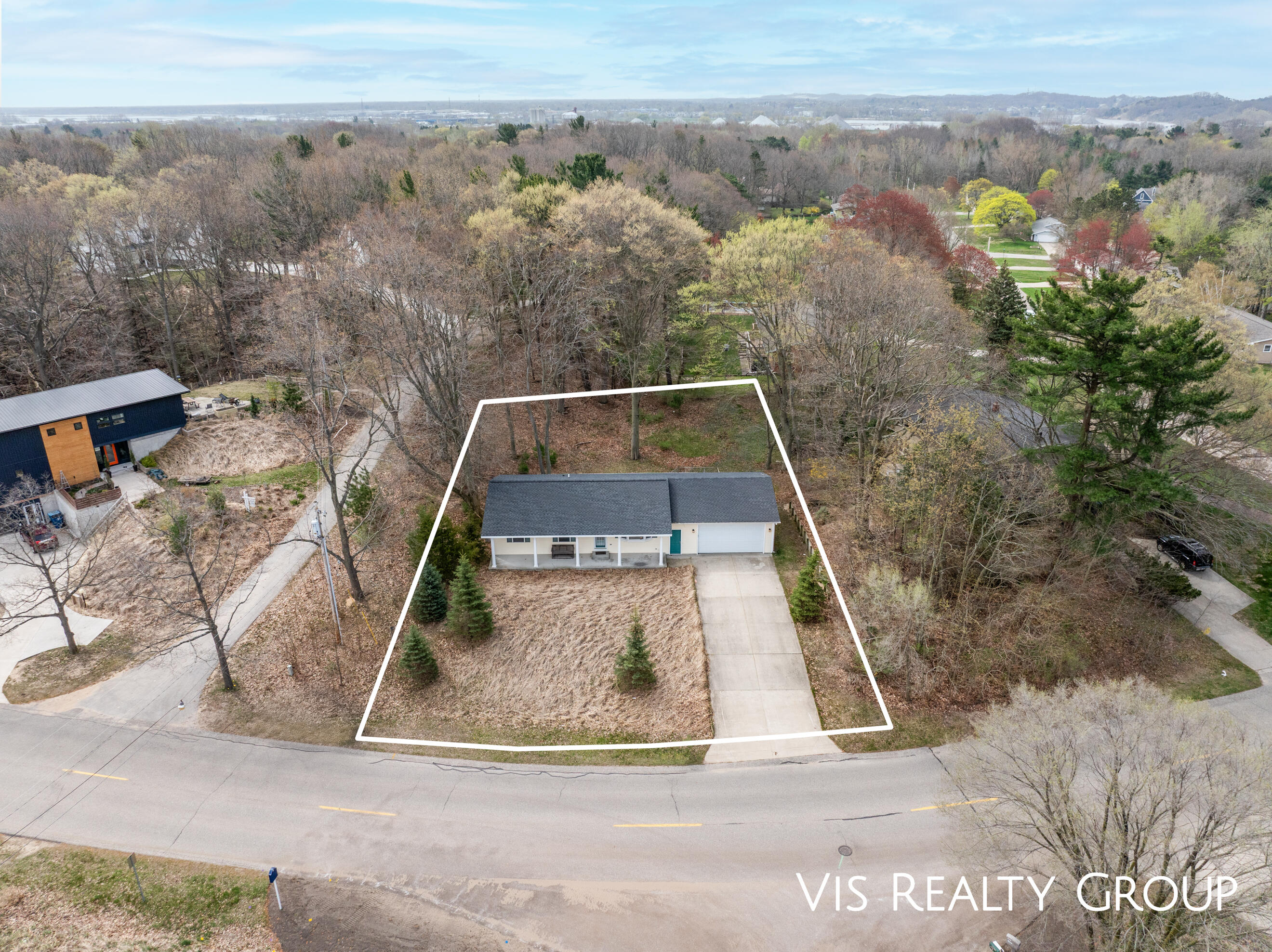 17784 Mohawk Drive