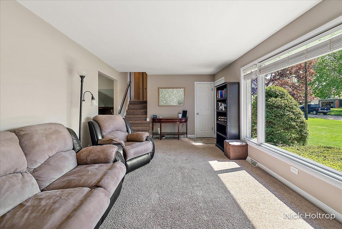 99 Sunnybrook Drive