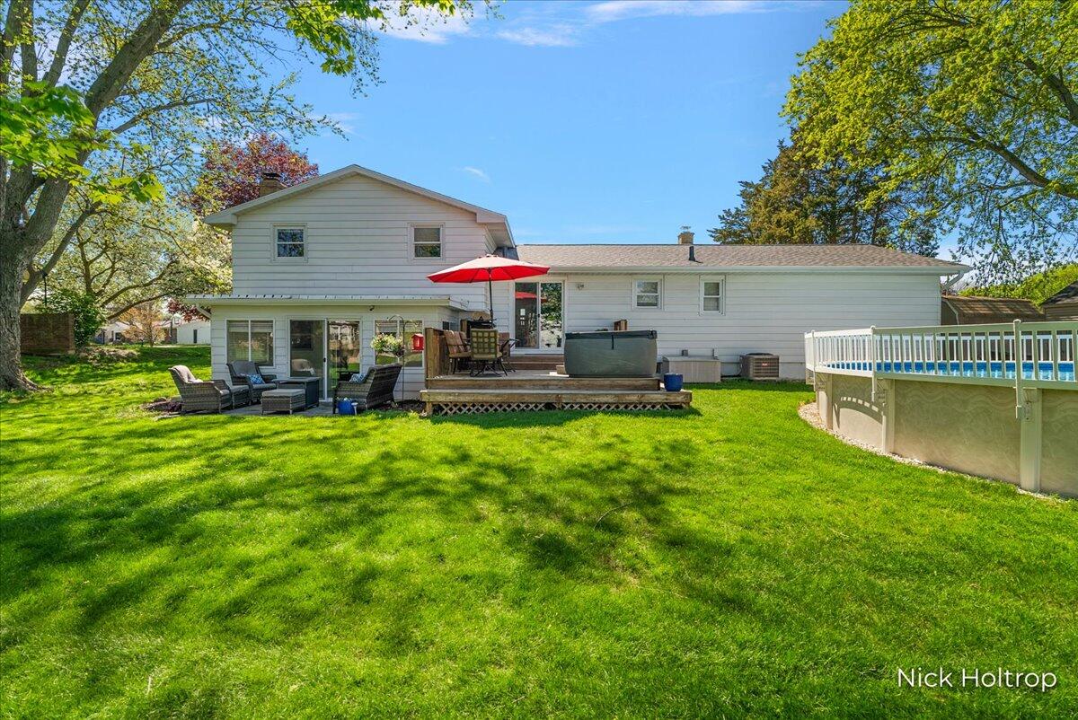 99 Sunnybrook Drive