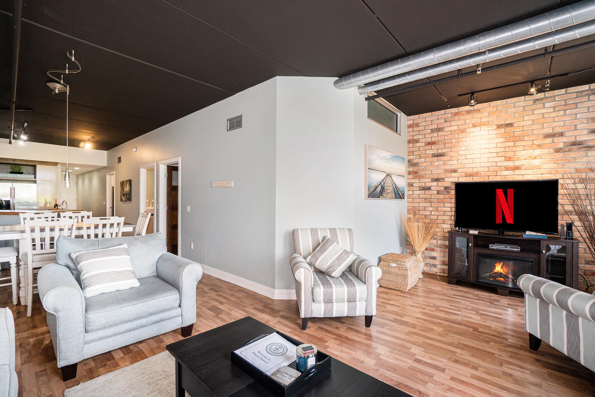 12 Washington Avenue 8