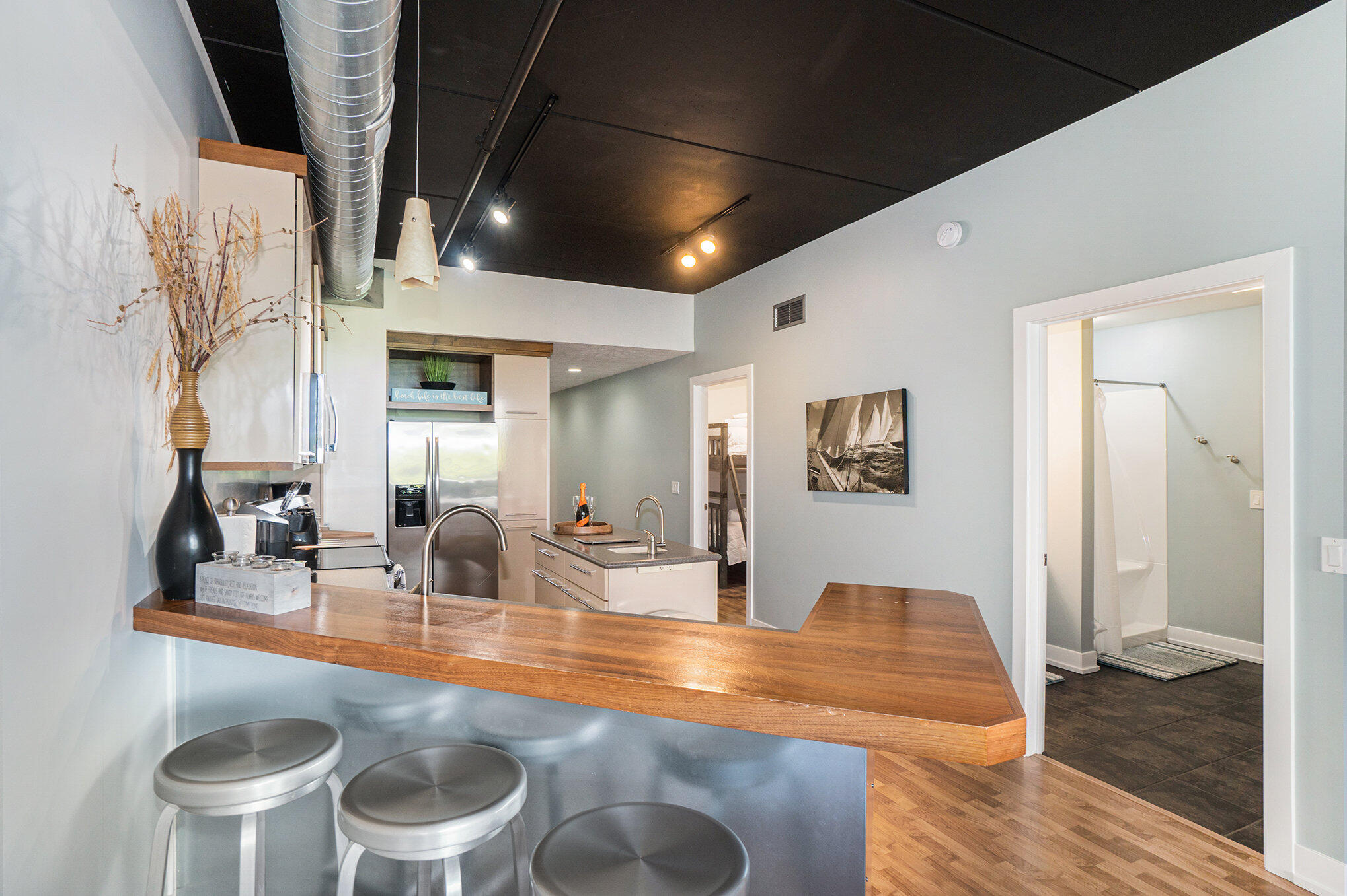 12 Washington Avenue 8