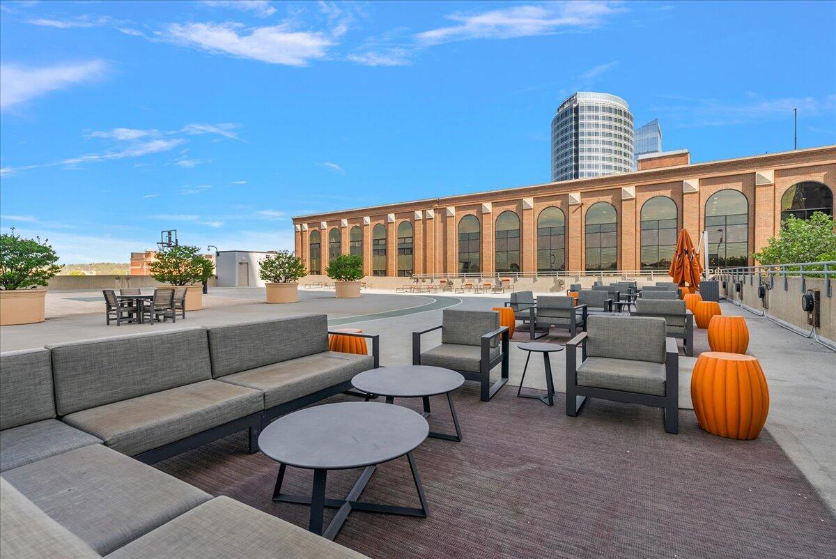 143 Campau Circle NW 1616