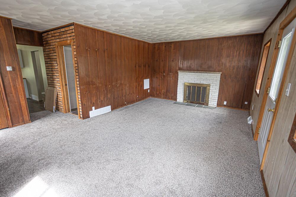 1429 Vine Street
