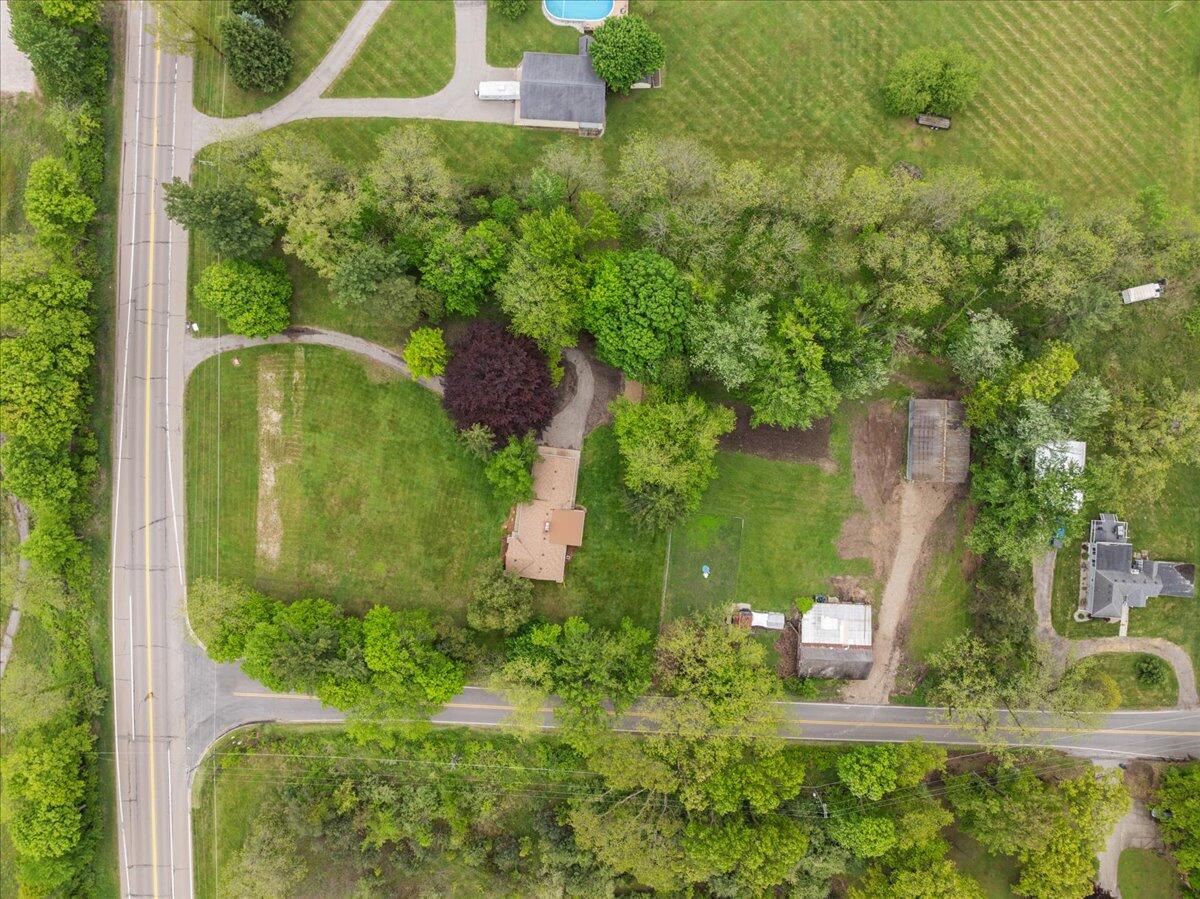7630 Belding Road NE