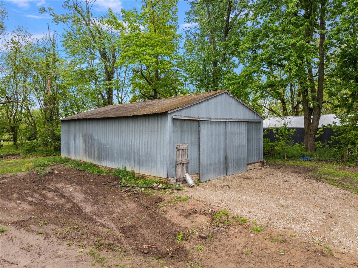 7630 Belding Road NE