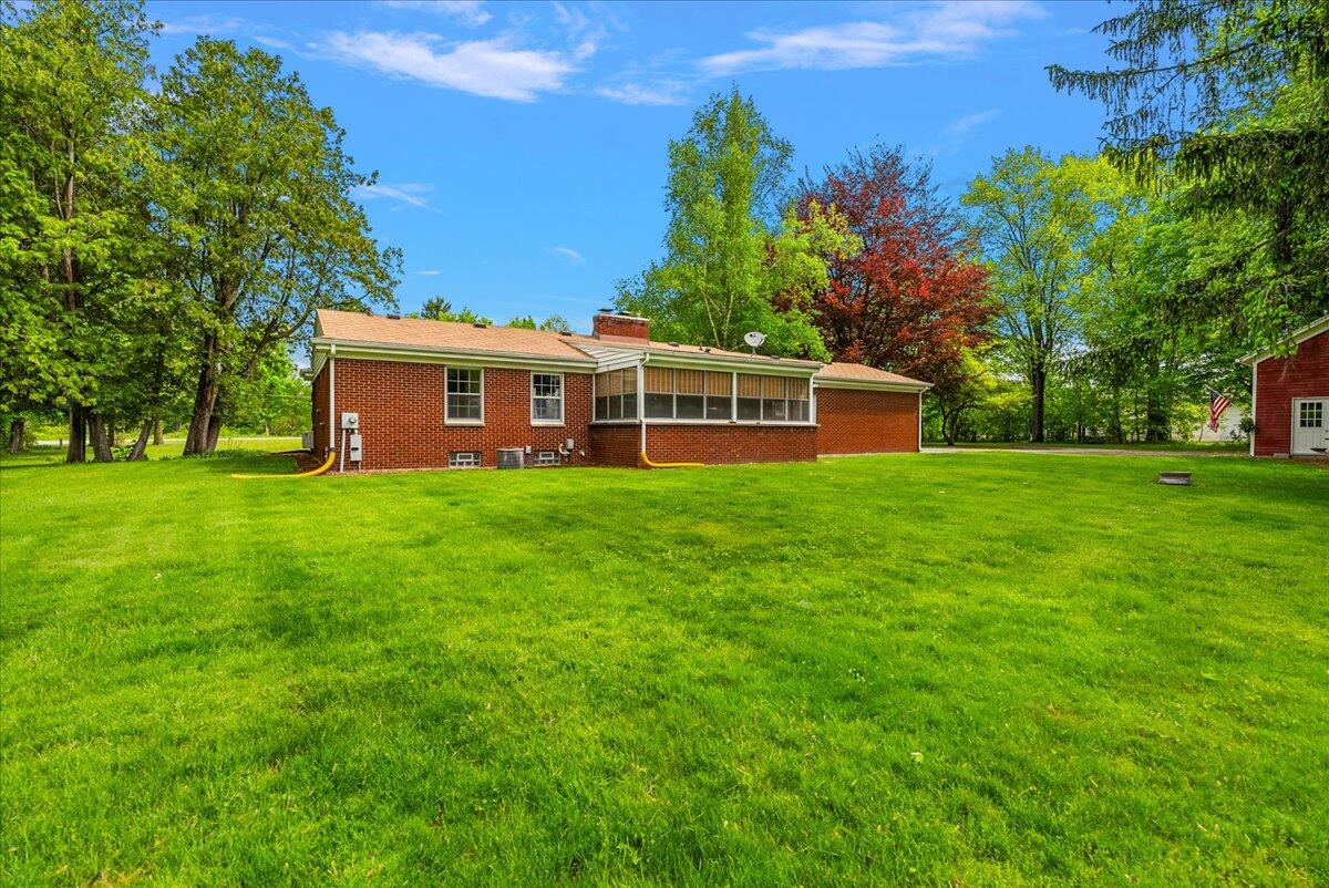 7630 Belding Road NE