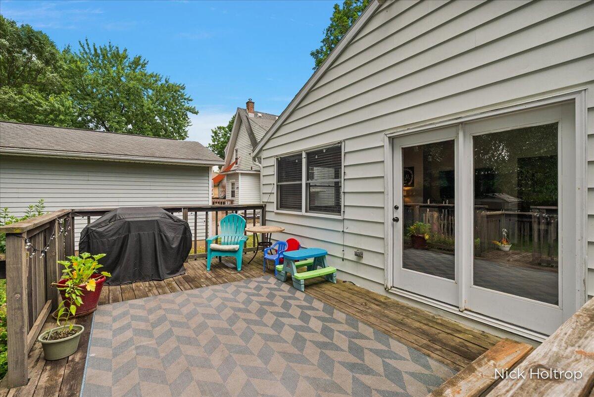 1525 Van Auken Street SE