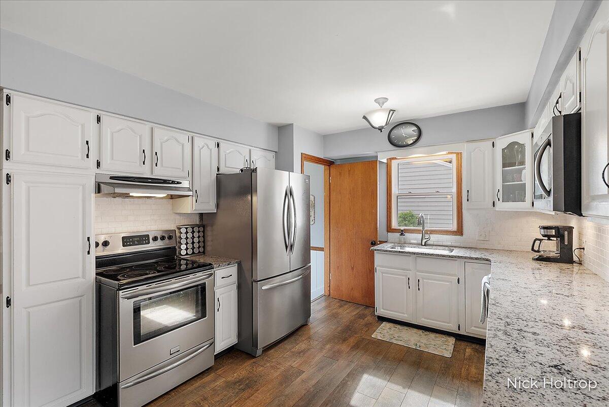 1525 Van Auken Street SE