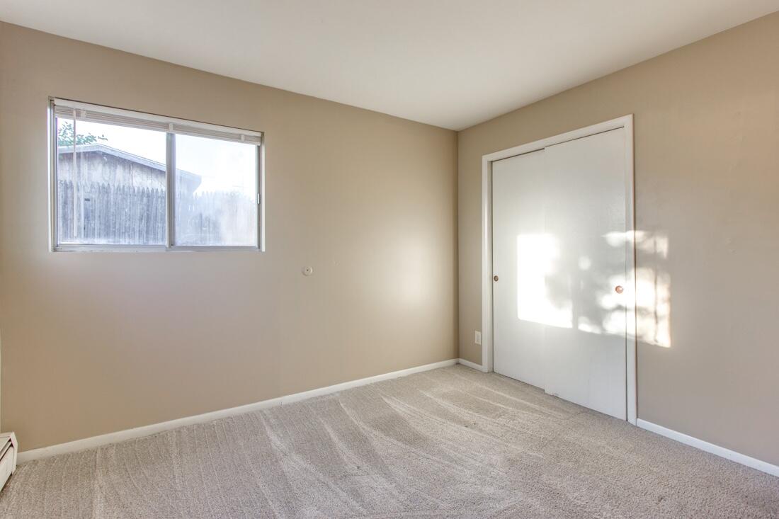 168 & 171 Valley Vista Drive SE