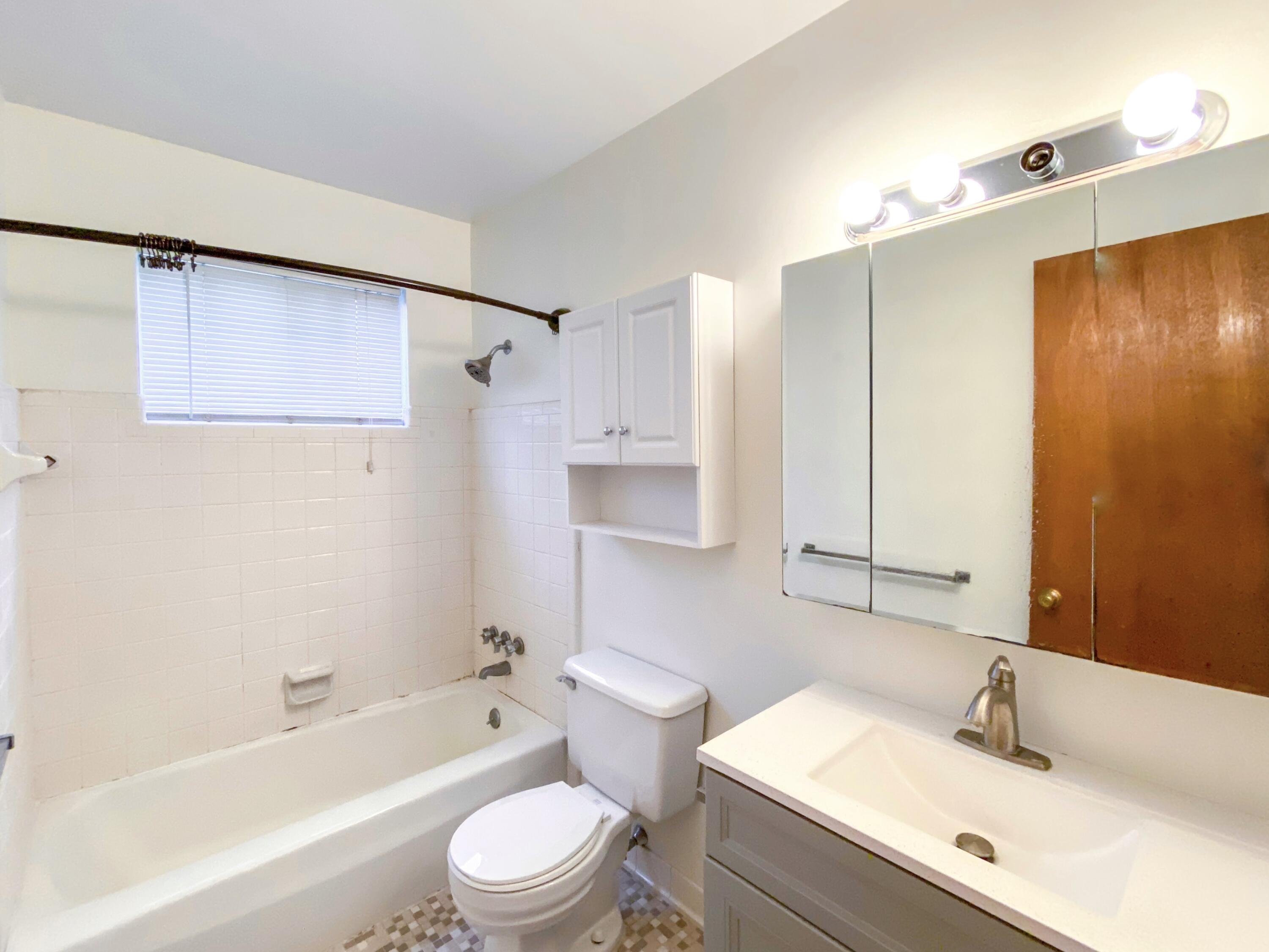 168 & 171 Valley Vista Drive SE