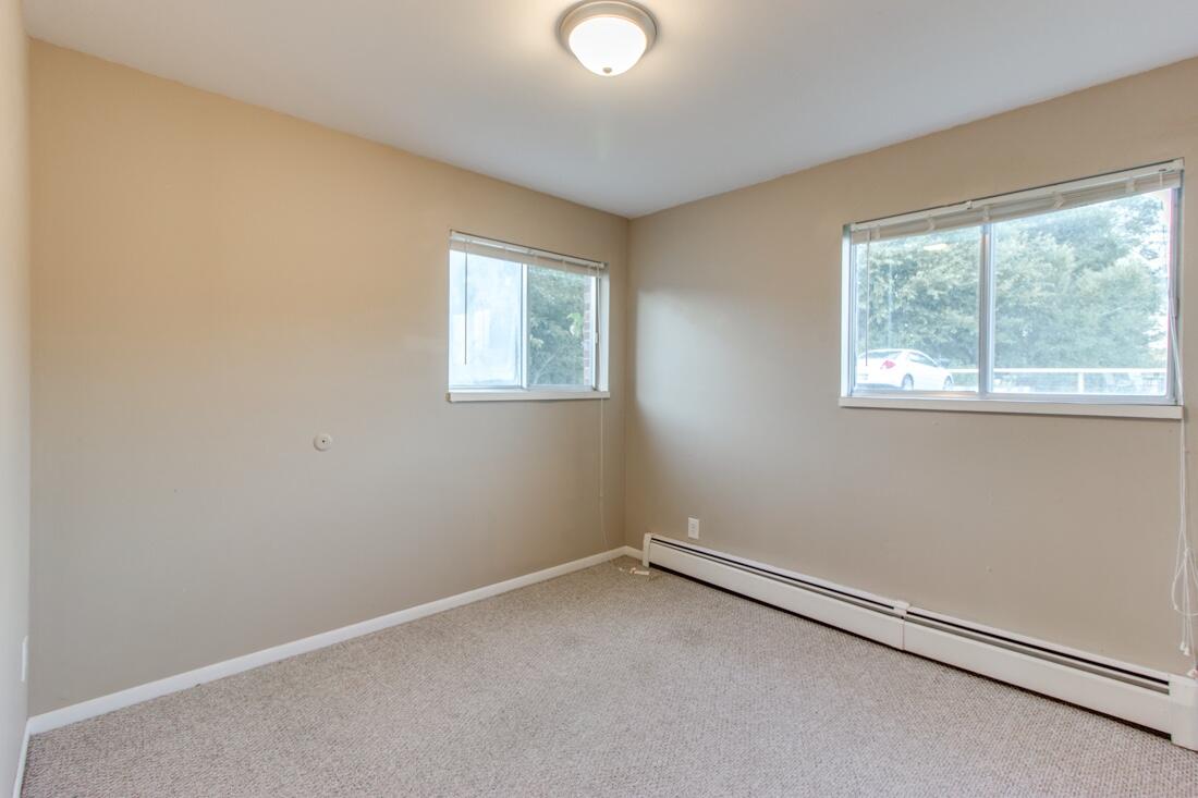 168 & 171 Valley Vista Drive SE