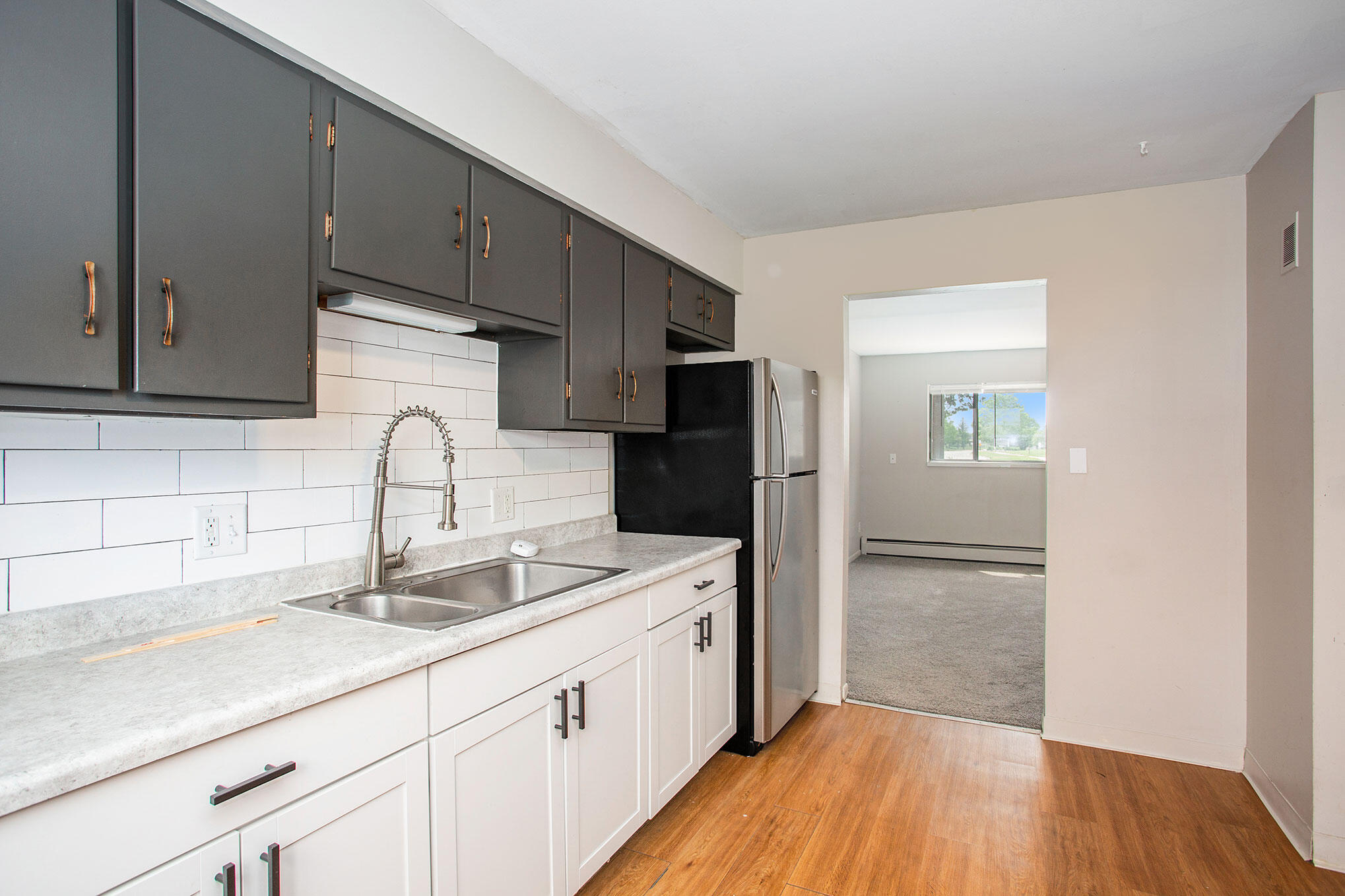168 & 171 Valley Vista Drive SE