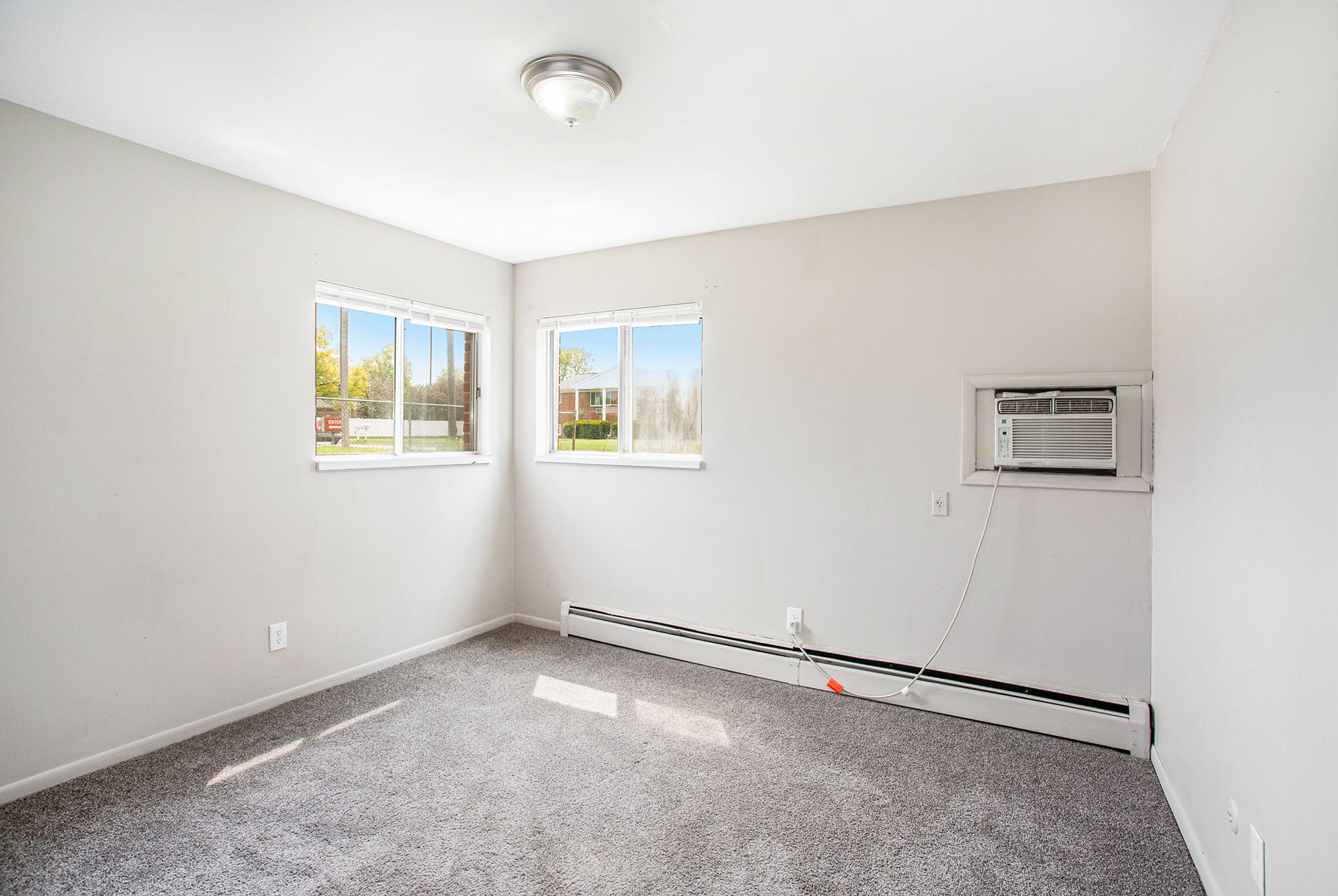 168 & 171 Valley Vista Drive SE