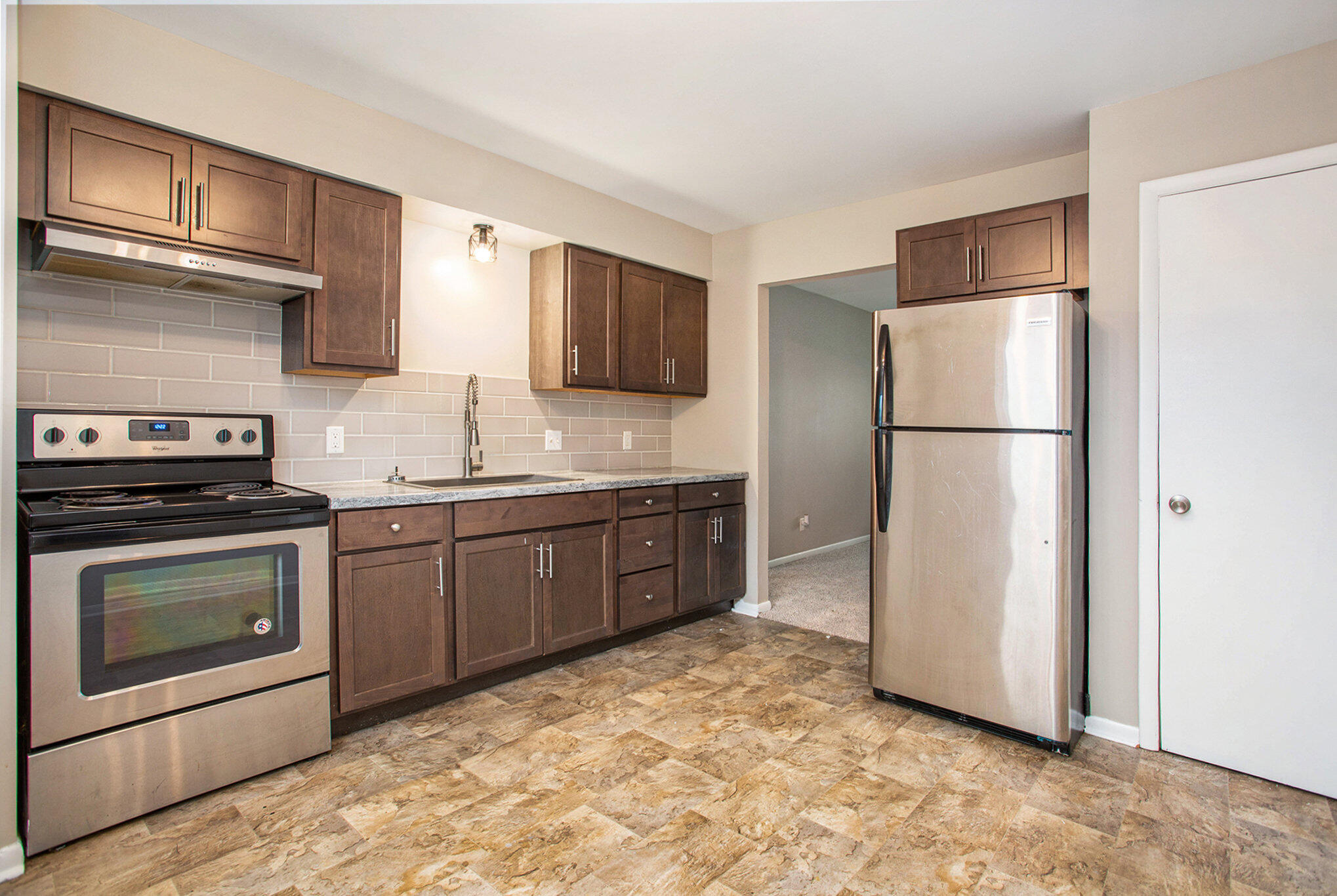 168 & 171 Valley Vista Drive SE