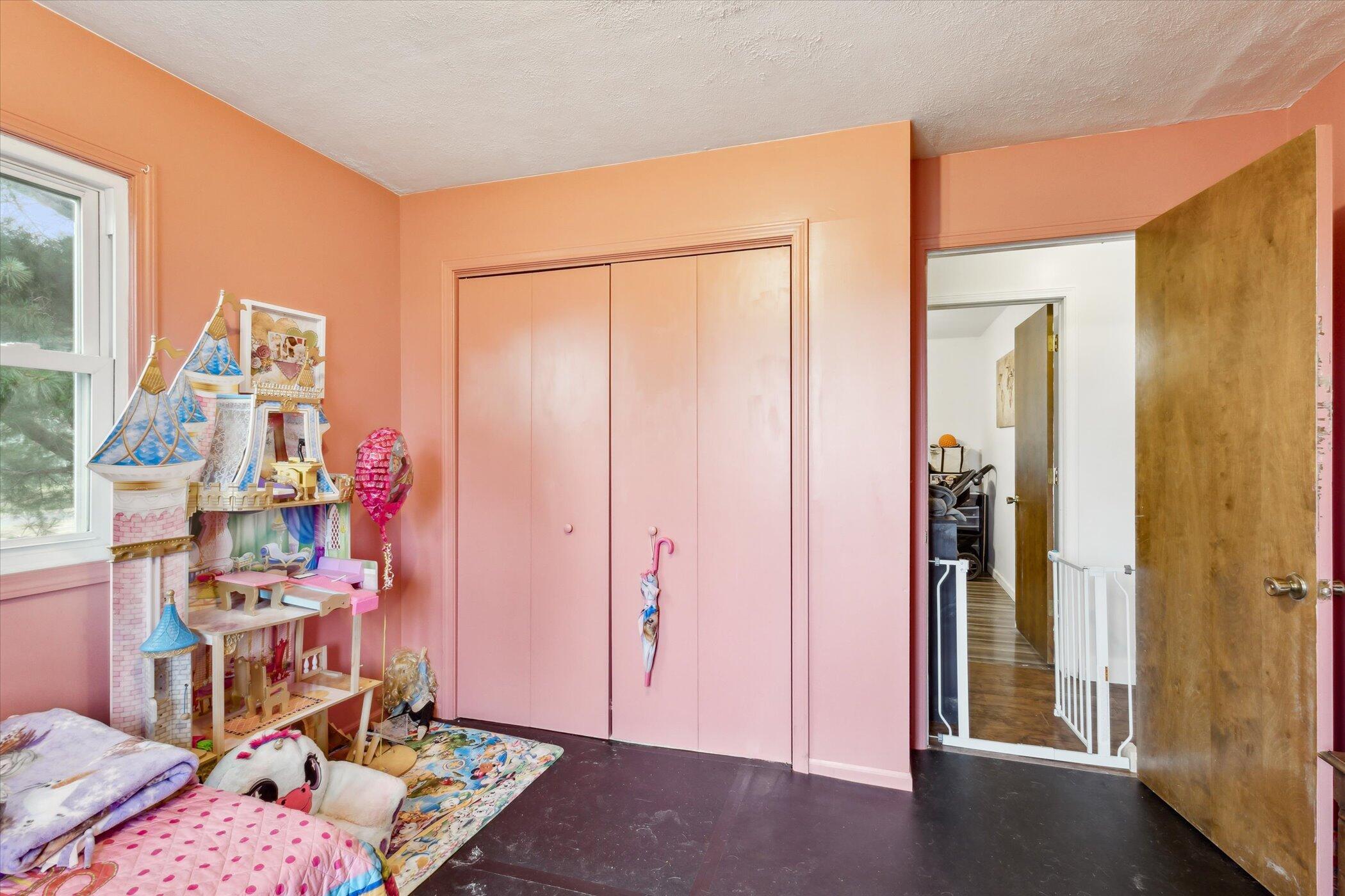 6047 108th Street