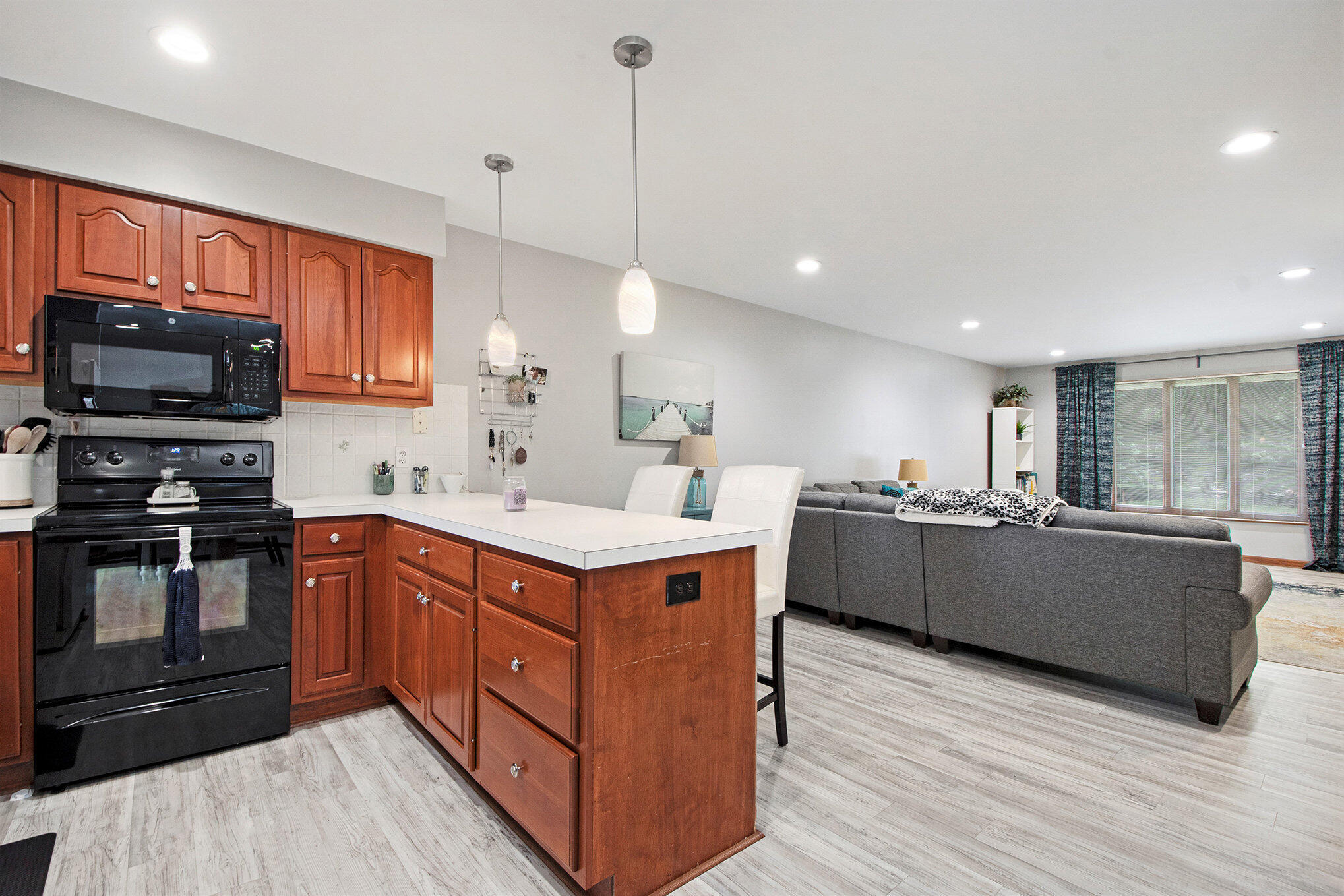 2864 Hidden View Drive SE 158