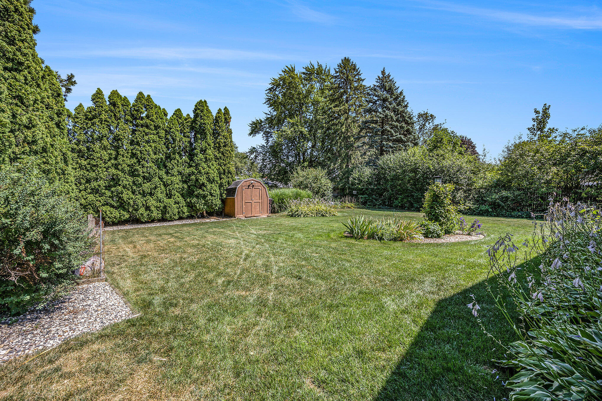 1828 Camille Drive SE